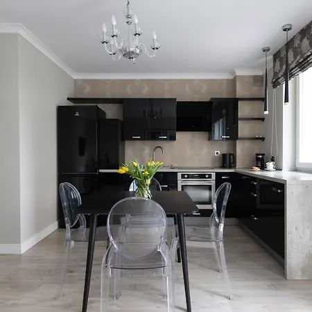 Apartament,nowe 2pokoje, 4osoby, Parking, Loggia, Udogodnienia Dla Dzieci * Poznan